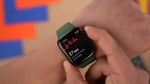 Smartwatch Health Monitoring Feature